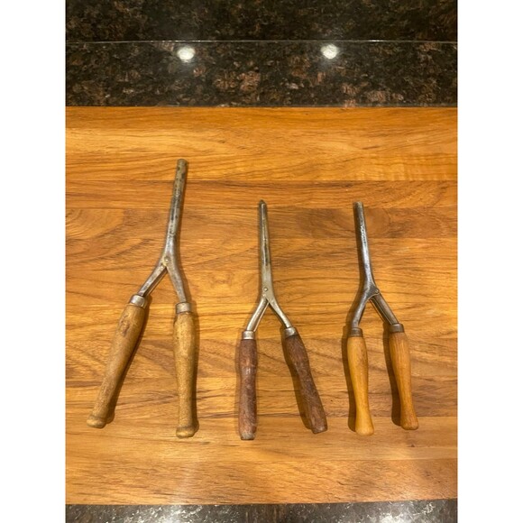 3 Vintage Curling Irons - Picture 2 of 4
